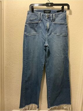 Social Threads Wide Straight-Leg Jeans in Light Blue Denim 1/25